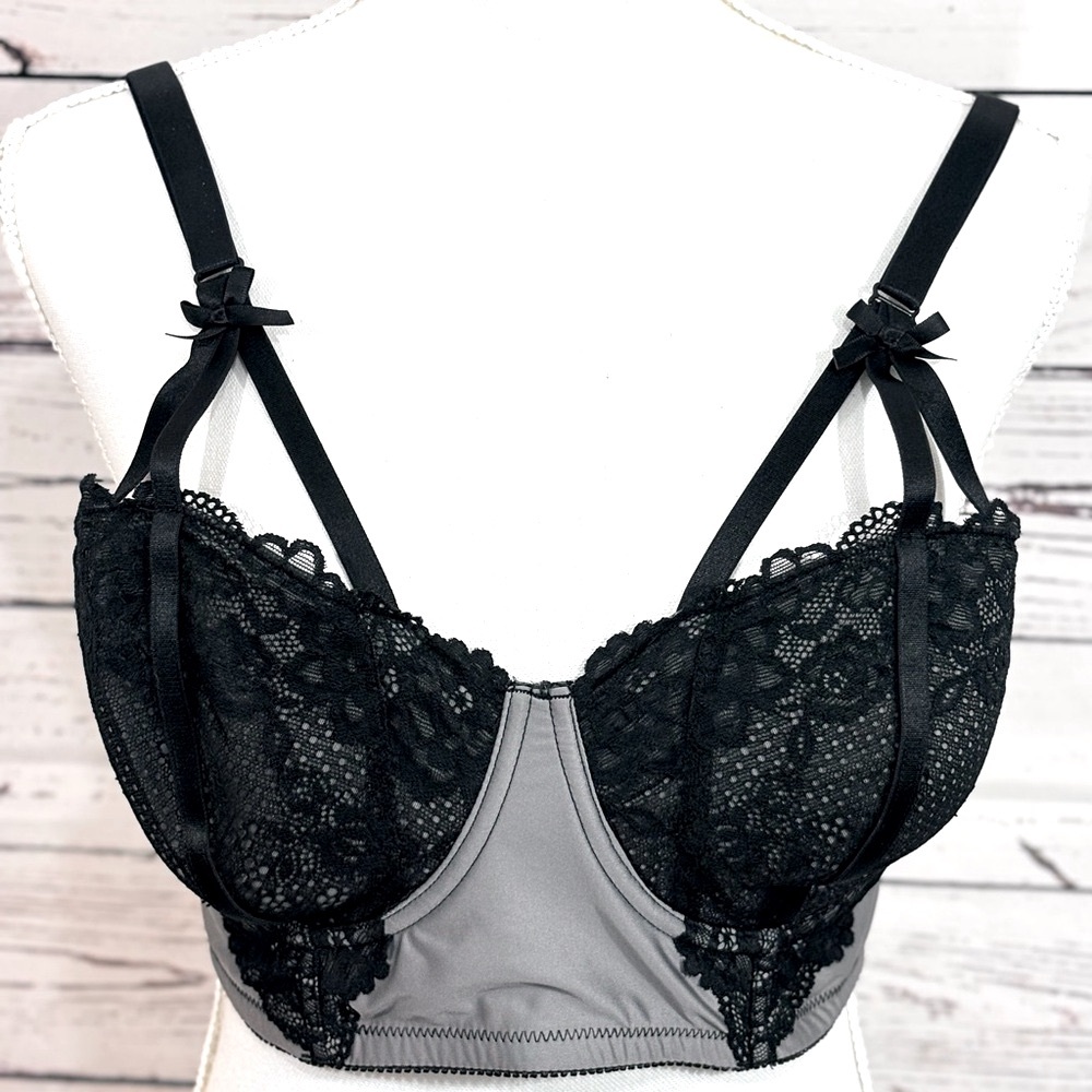 Torrid Underwire Lined Lace Mesh Bustier in Grey and Black Size 2 - Picture 4 of 9